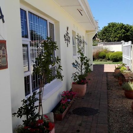 The Greens Apartment Somerset West Exterior photo