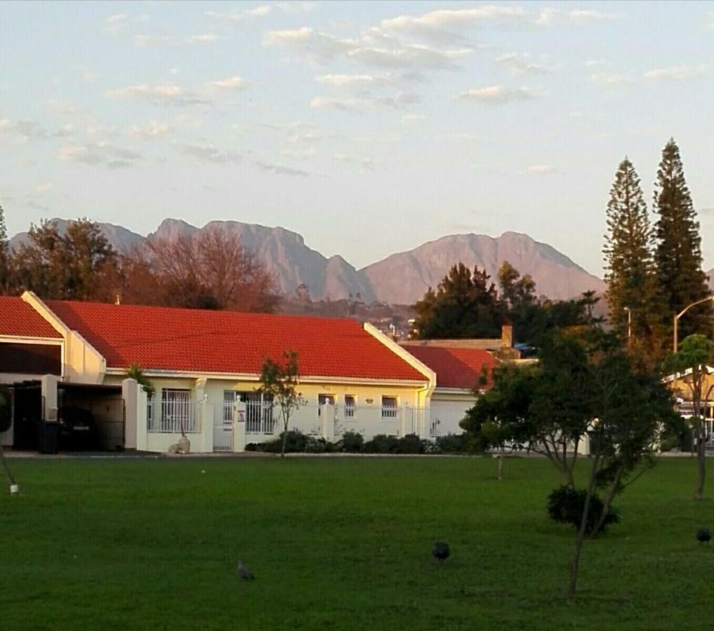 The Greens Apartment Somerset West Exterior photo
